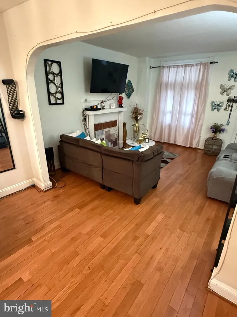 603 E 36TH Baltimore, MD 21218