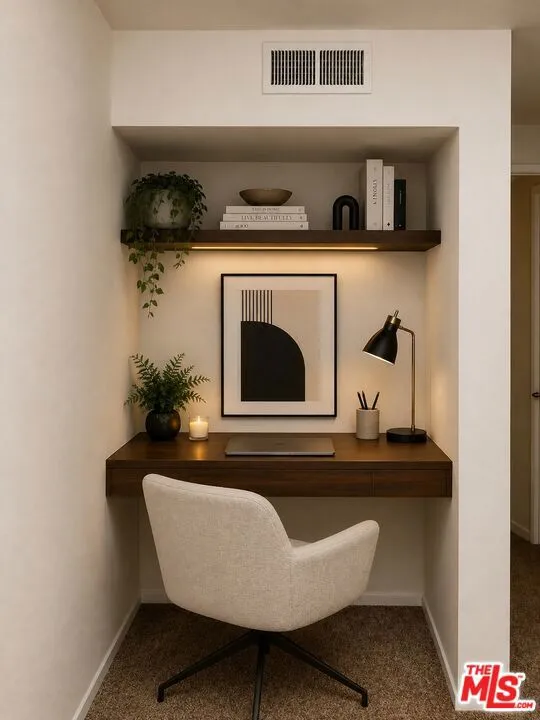 8530 Holloway Drive #222 West Hollywood, CA 90069