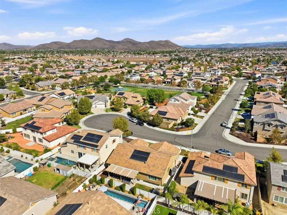 29609 Argyle Circle Menifee, CA 92584