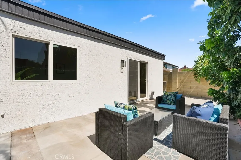 1712 Glenview Avenue Anaheim, CA 92807