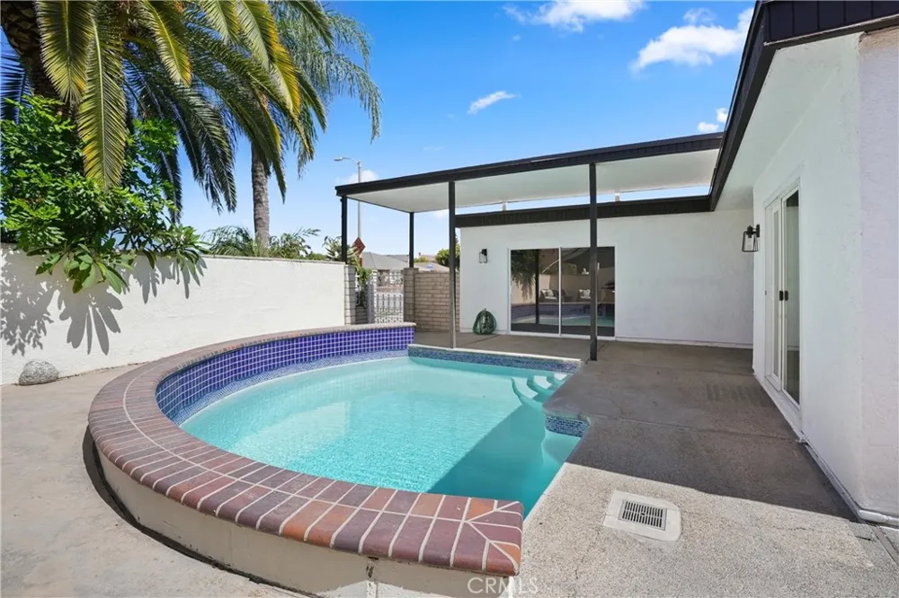 1712 Glenview Avenue Anaheim, CA 92807