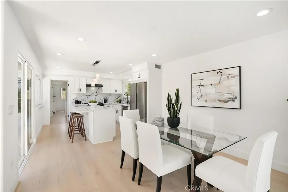 1712 Glenview Avenue Anaheim, CA 92807