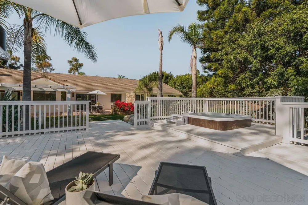 1451 Ventana Dr Escondido, CA 92029