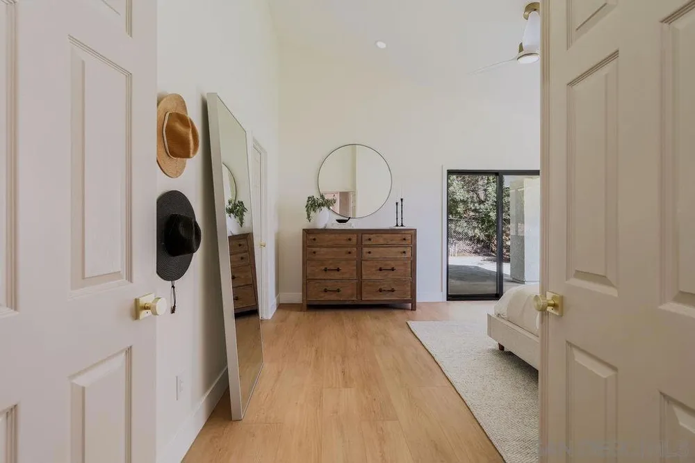 1451 Ventana Dr Escondido, CA 92029