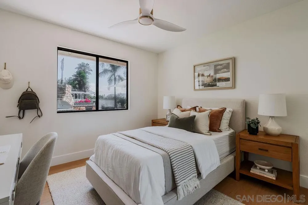 1451 Ventana Dr Escondido, CA 92029