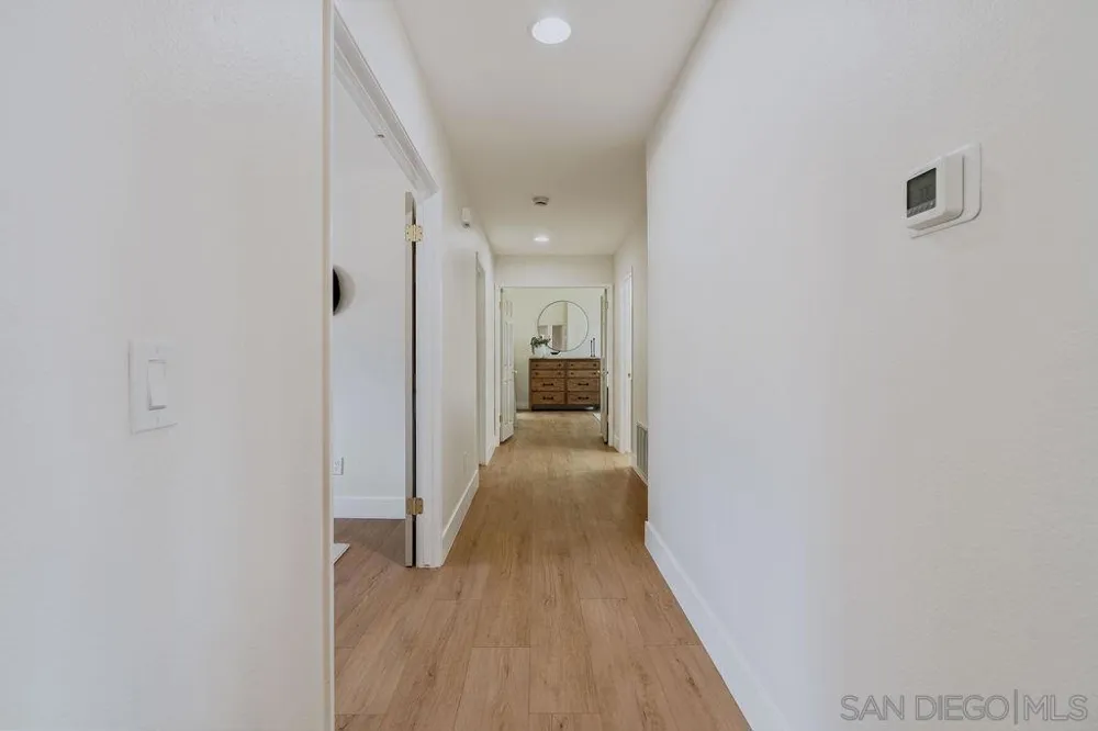 1451 Ventana Dr Escondido, CA 92029