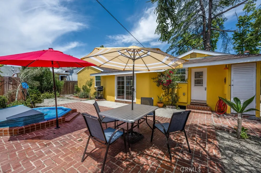 6229 Agnes Avenue North Hollywood, CA 91606