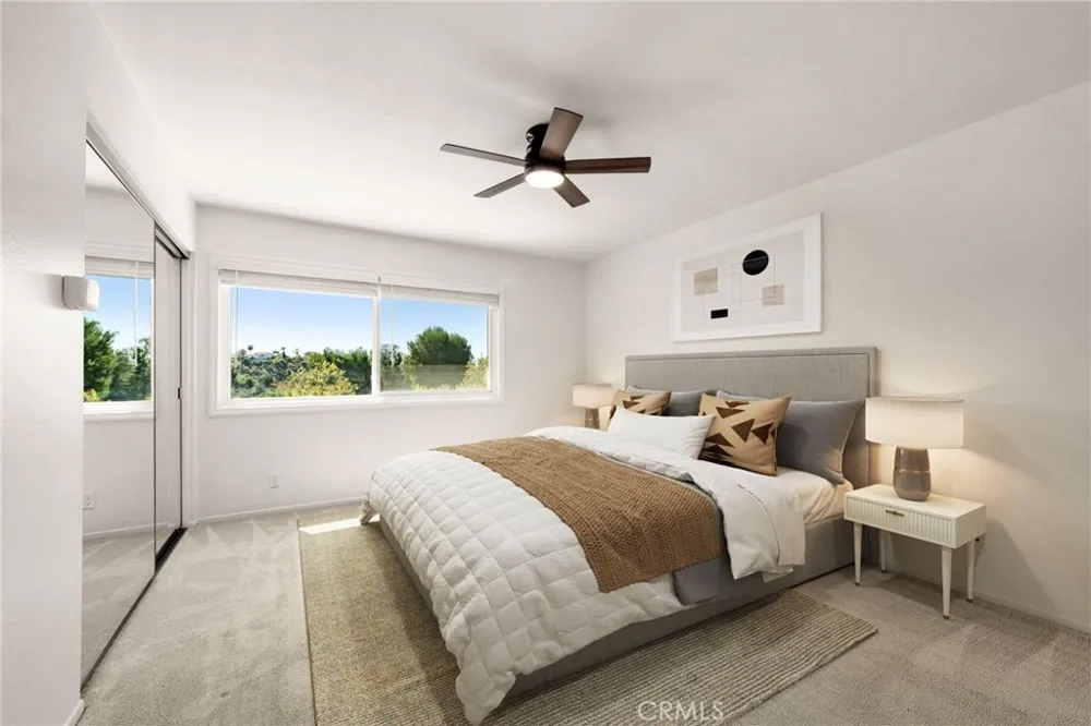22262 Summit Hill Lake Forest, CA 92630