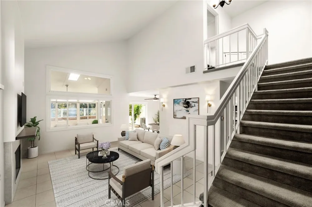 22262 Summit Hill Lake Forest, CA 92630