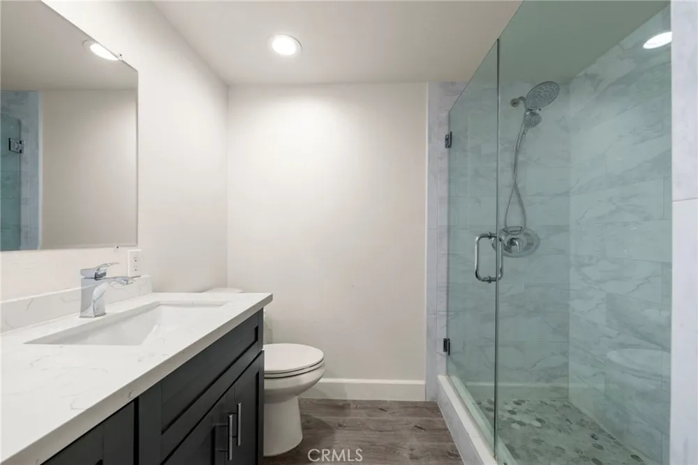 22262 Summit Hill Lake Forest, CA 92630