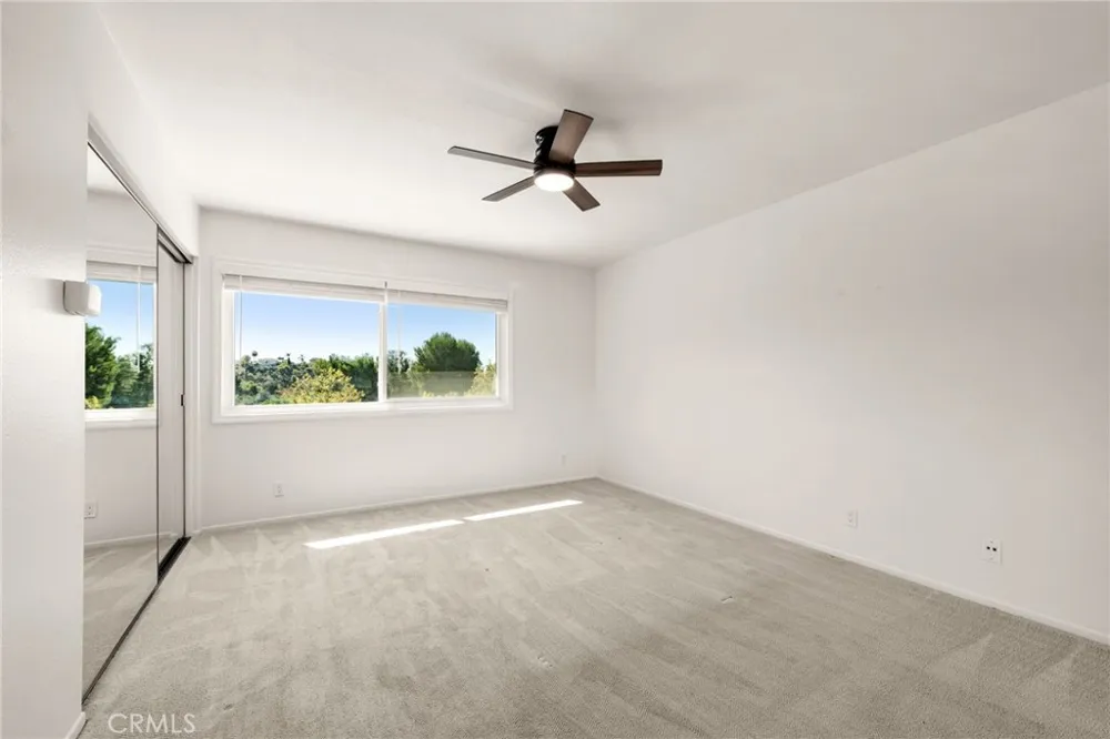 22262 Summit Hill Lake Forest, CA 92630