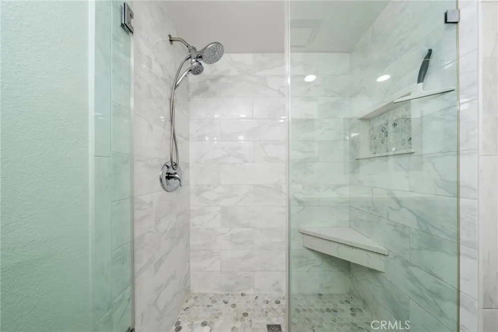 22262 Summit Hill Lake Forest, CA 92630