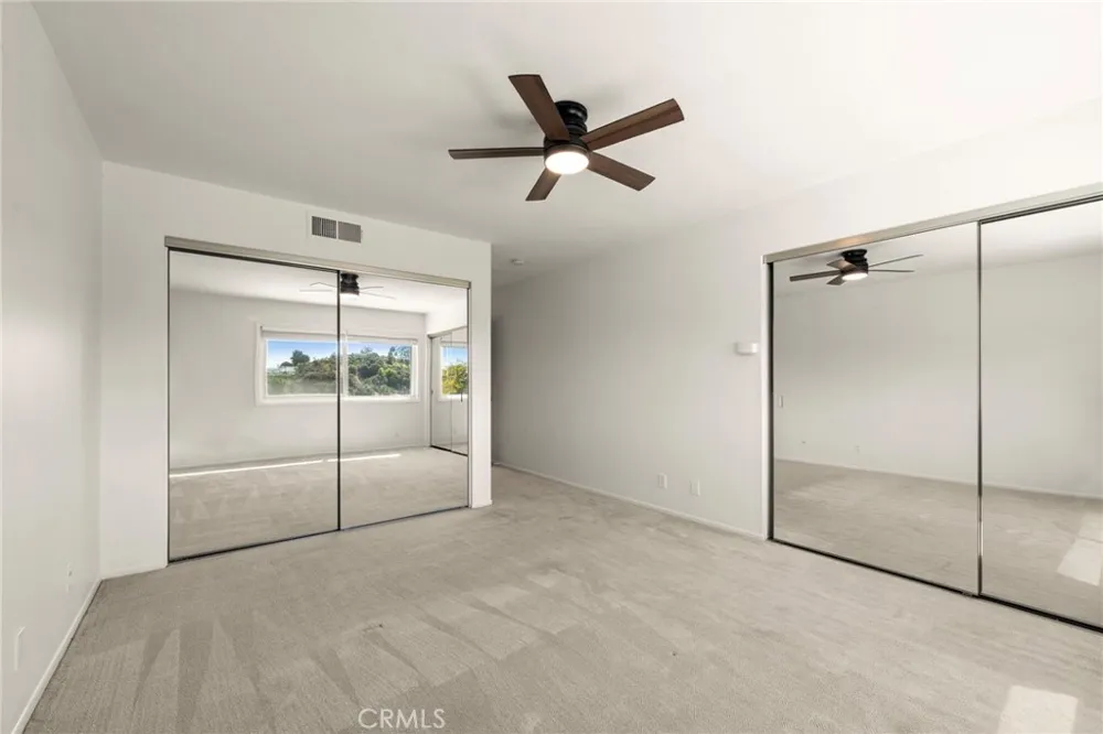 22262 Summit Hill Lake Forest, CA 92630