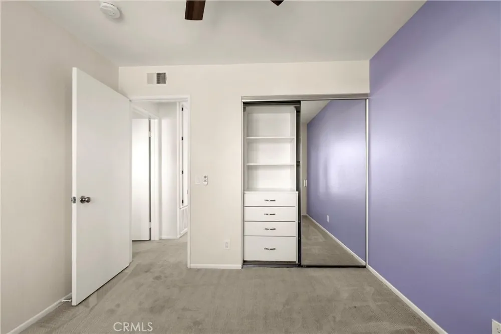 22262 Summit Hill Lake Forest, CA 92630