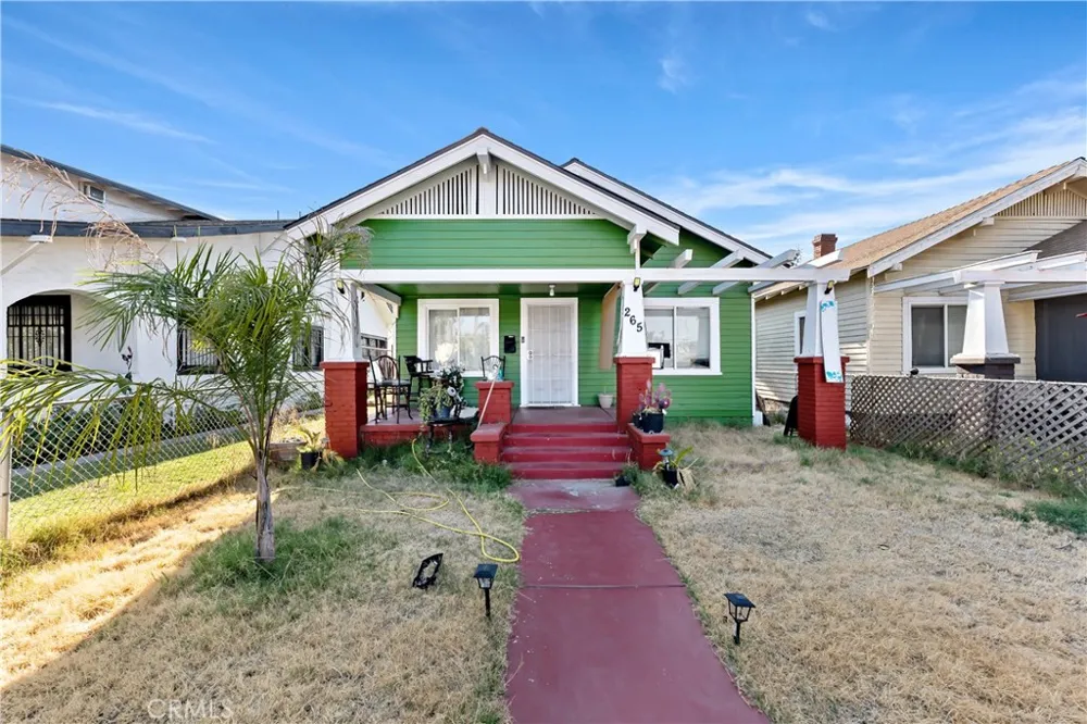 265 Effie Street Fresno, CA 93701