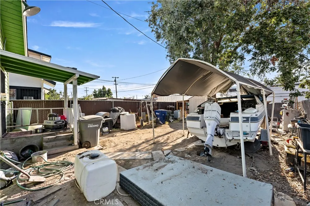 265 Effie Street Fresno, CA 93701