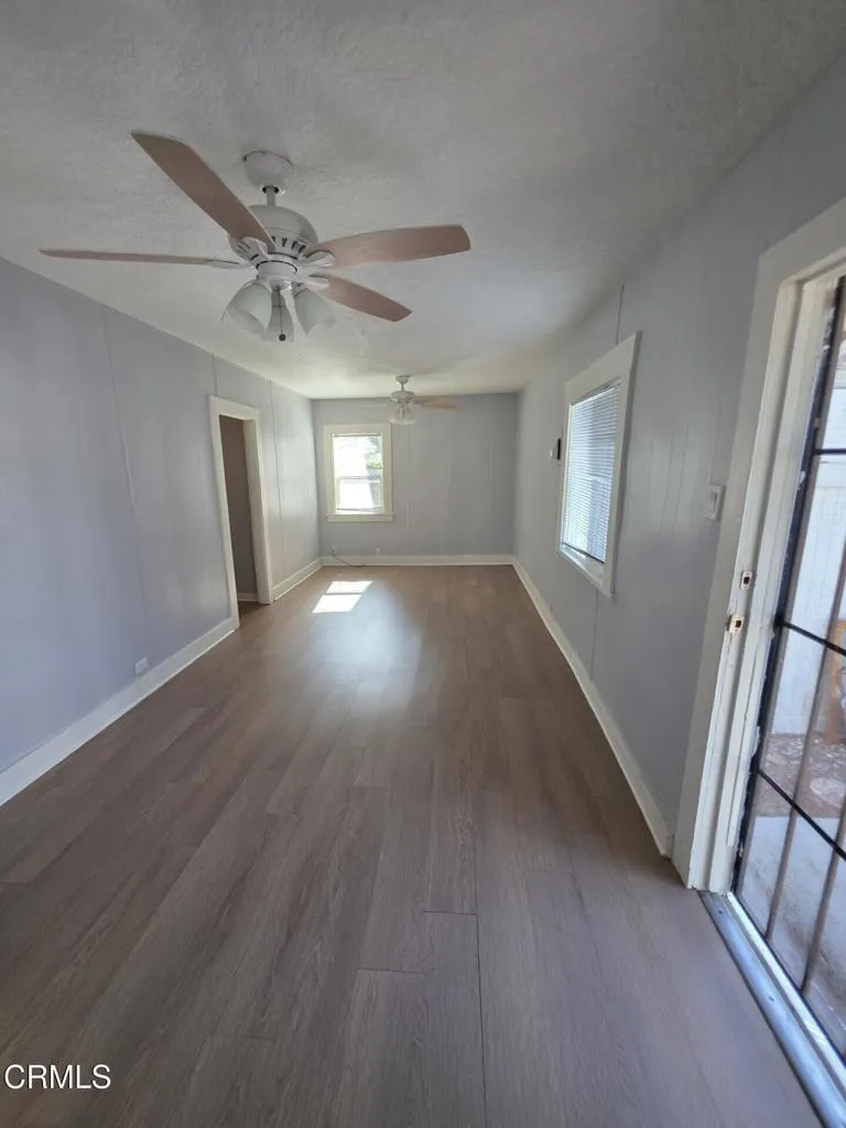 235 E Warner Street Ventura, CA 93001