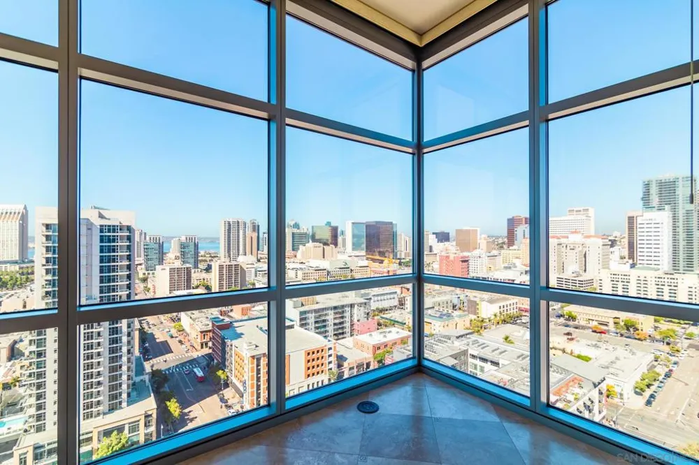 800 The Mark Ln #2301 San Diego, CA 92101