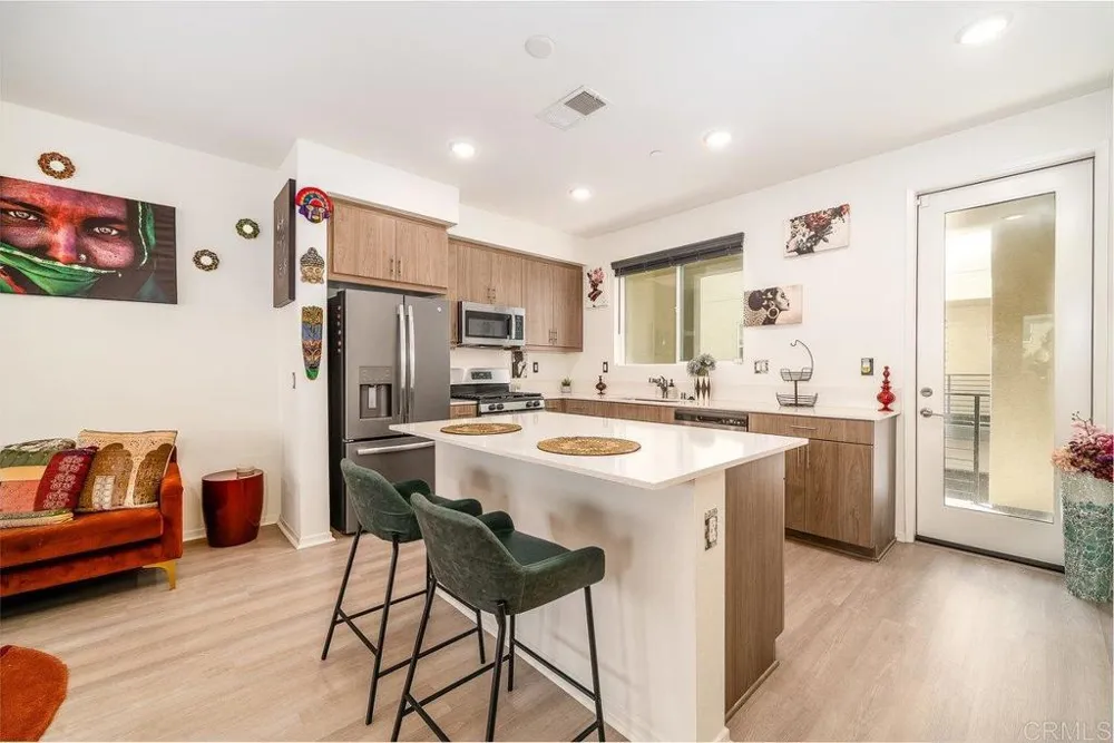 5208 Surfwalk Way #152 San Diego, CA 92154