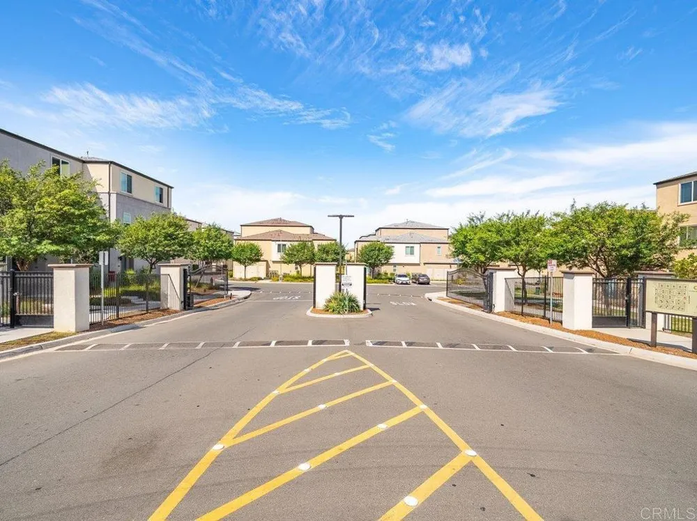 5208 Surfwalk Way #152 San Diego, CA 92154