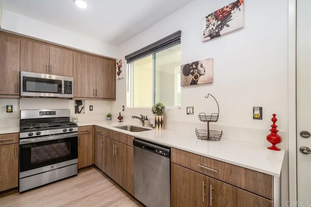 5208 Surfwalk Way #152 San Diego, CA 92154