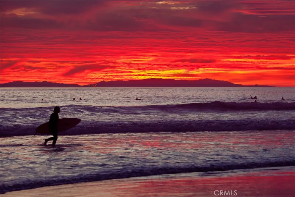 17162 Pacific Coast Highway #204 Sunset Beach, CA 92649