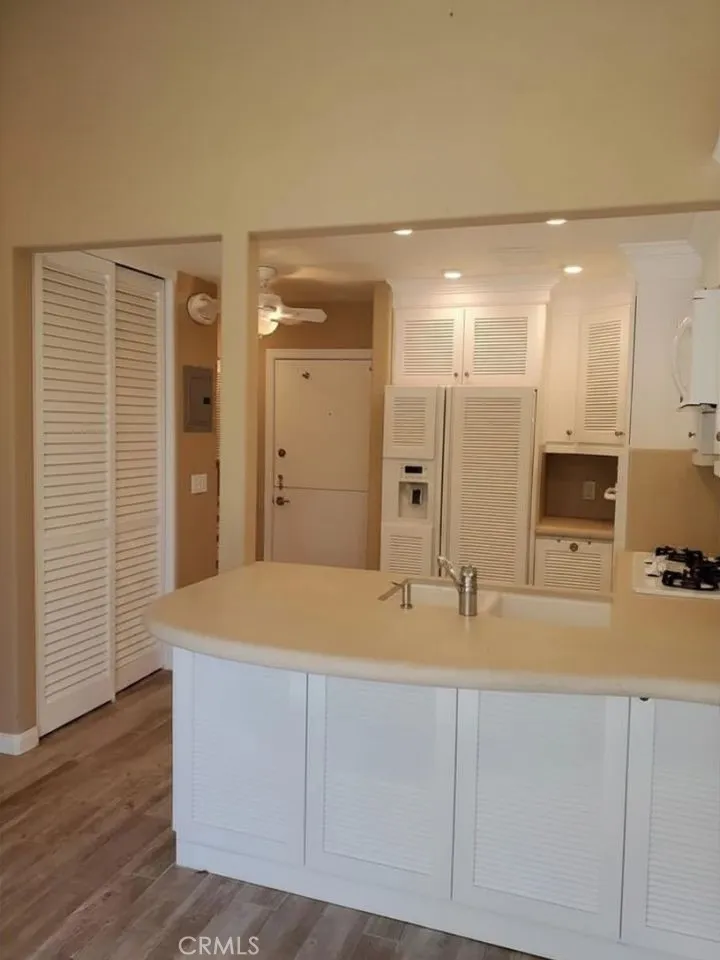 17162 Pacific Coast Highway #204 Sunset Beach, CA 92649
