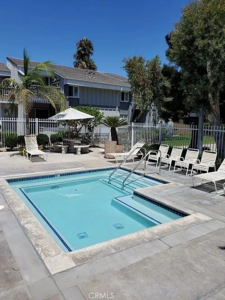 17162 Pacific Coast Highway #204 Sunset Beach, CA 92649
