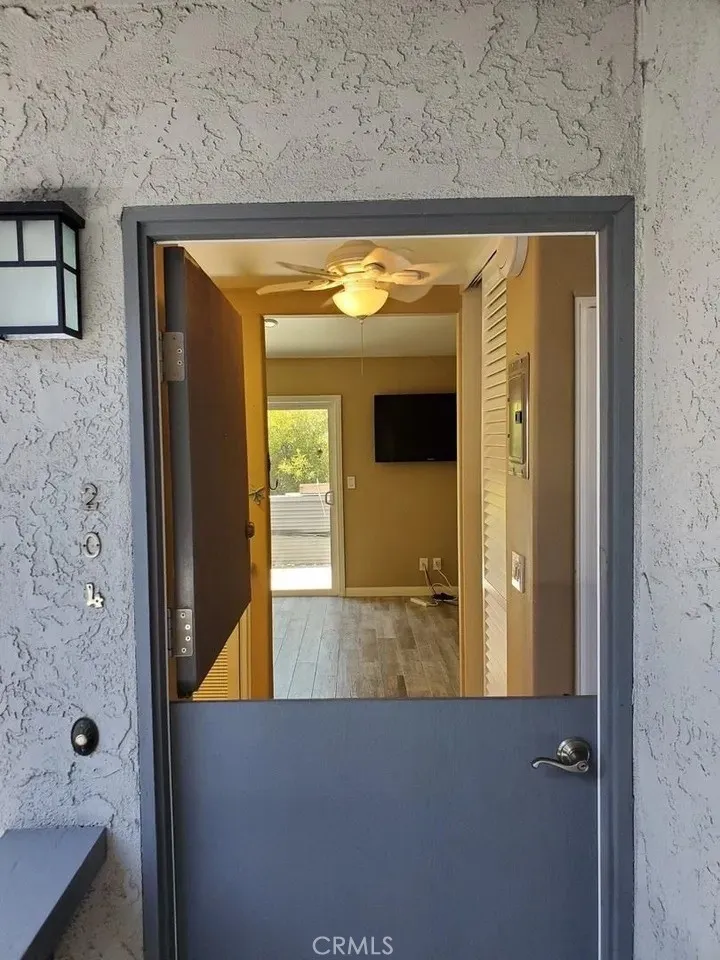 17162 Pacific Coast Highway #204 Sunset Beach, CA 92649