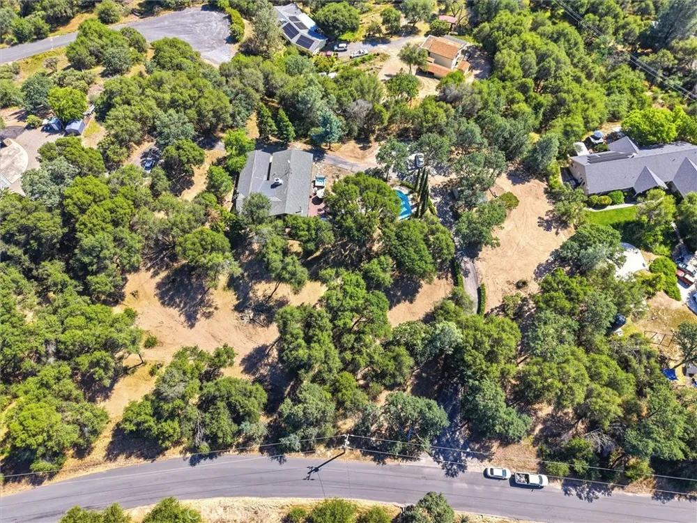 46004 Spring Trail Coarsegold, CA 93614