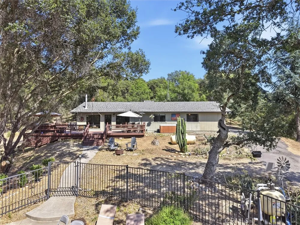 46004 Spring Trail Coarsegold, CA 93614