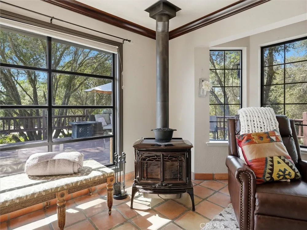 46004 Spring Trail Coarsegold, CA 93614
