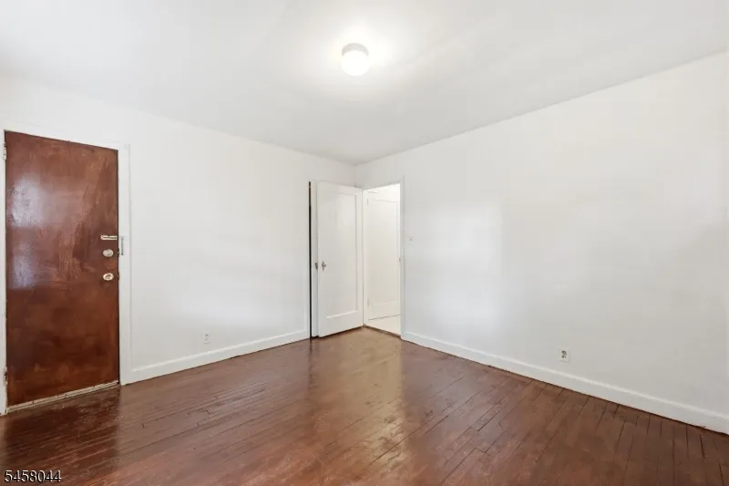 10 Mcgotty Pl #1 Unit 1 Irvington, NJ 07111