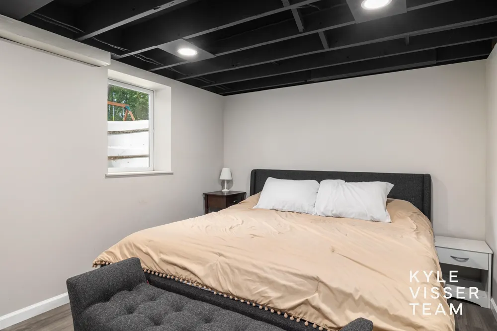 3030 Cascade Road SE East Grand Rapids, MI 49506