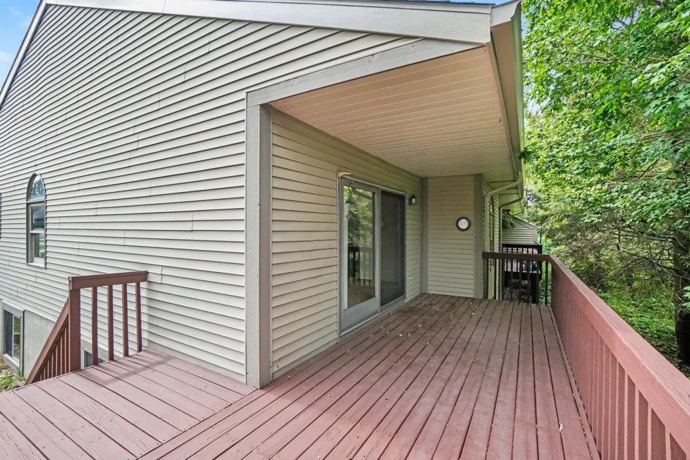 559 Spring Lane Holland, MI 49423