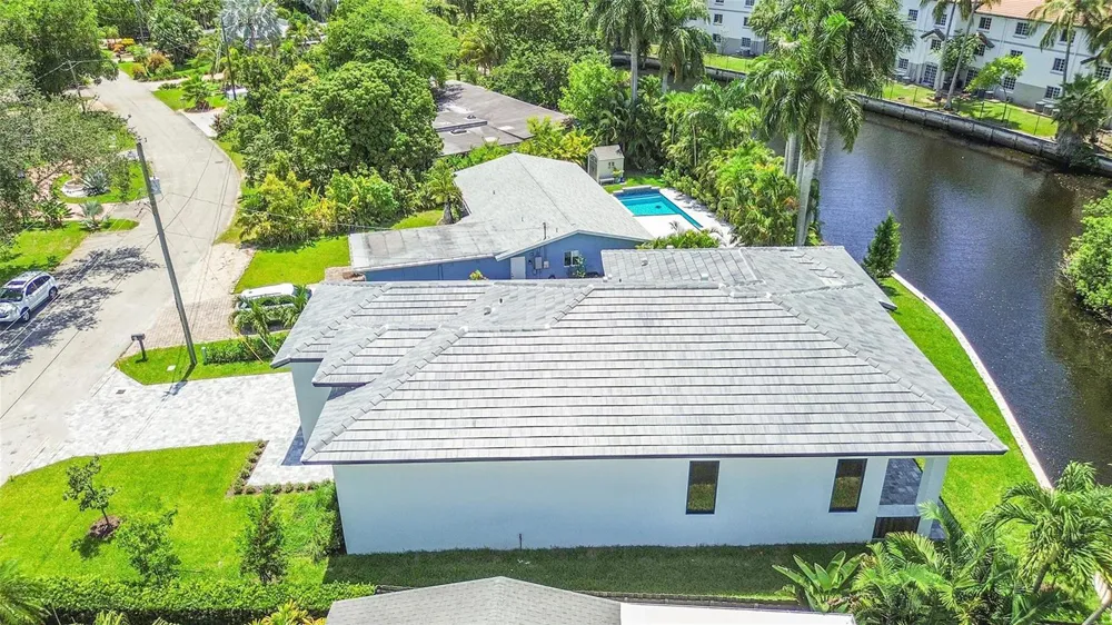 656 NW 21st Street Fort Lauderdale, FL 33311