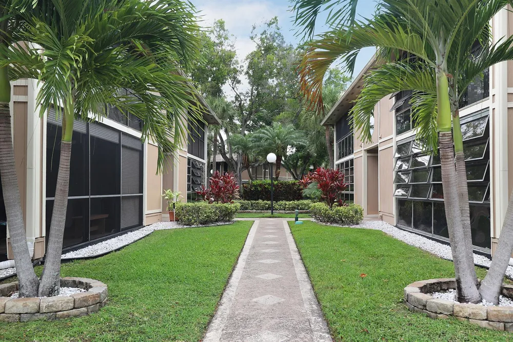 7801 ASHMONT CIRCLE #104 Tamarac, FL 33321