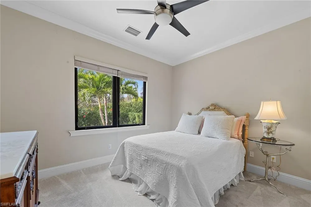 6081 Tamworth Court Naples, FL 34119