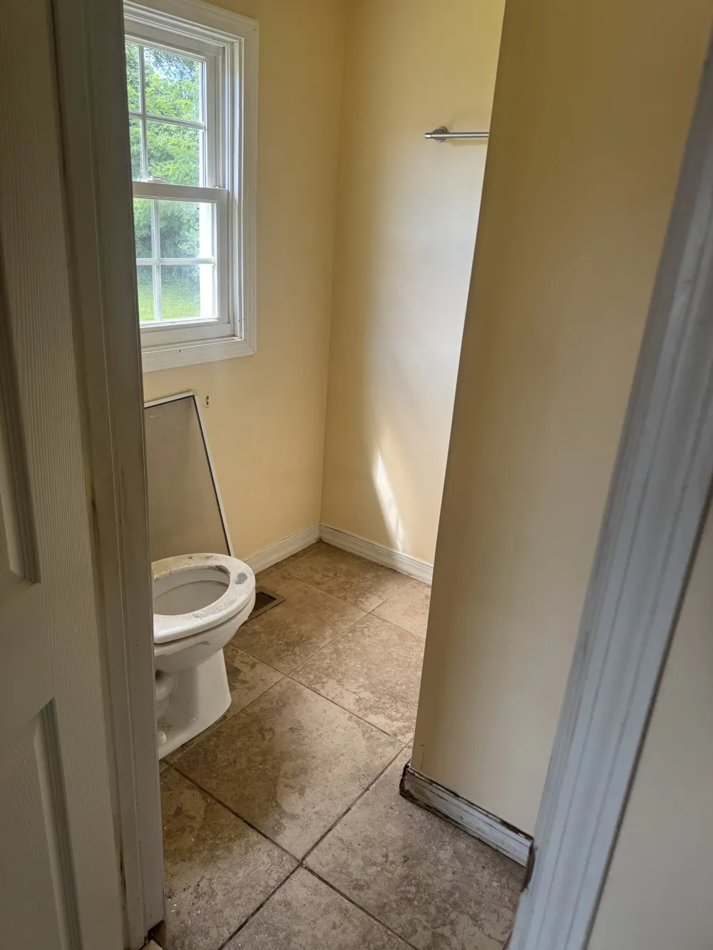 210 S Foster Ave Gallatin, TN 37066
