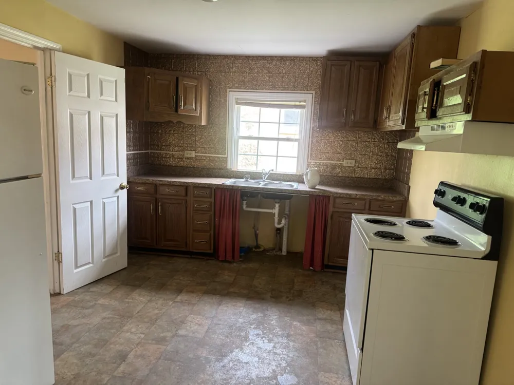 210 S Foster Ave Gallatin, TN 37066