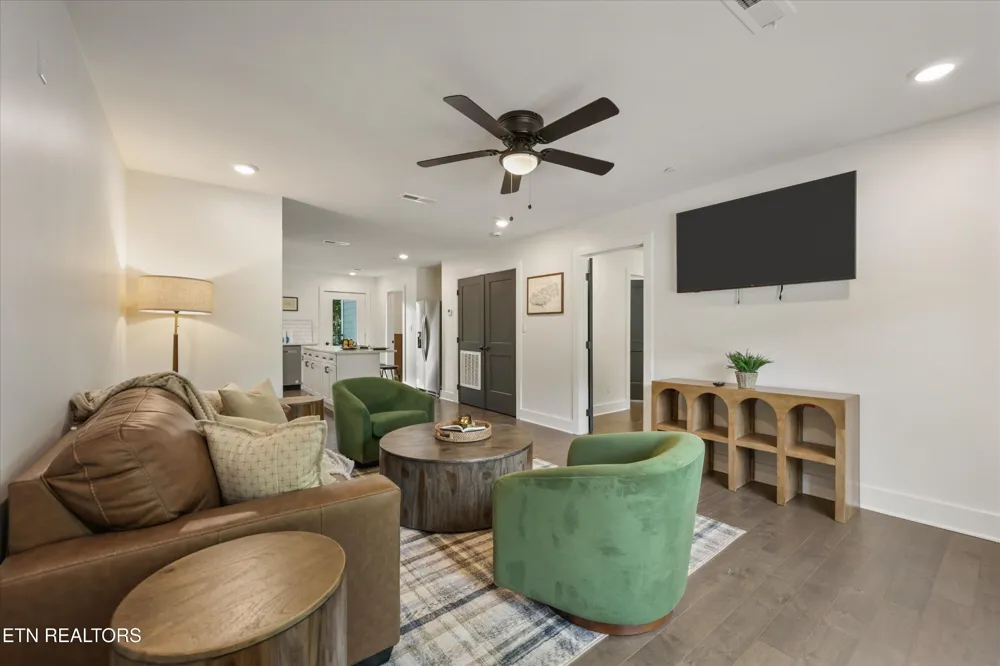 329 Ownby St #1406 Gatlinburg, TN 37738