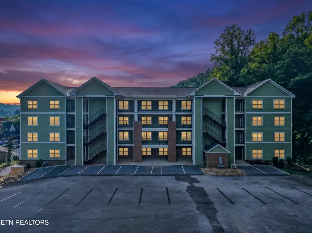329 Ownby St #1406 Gatlinburg, TN 37738