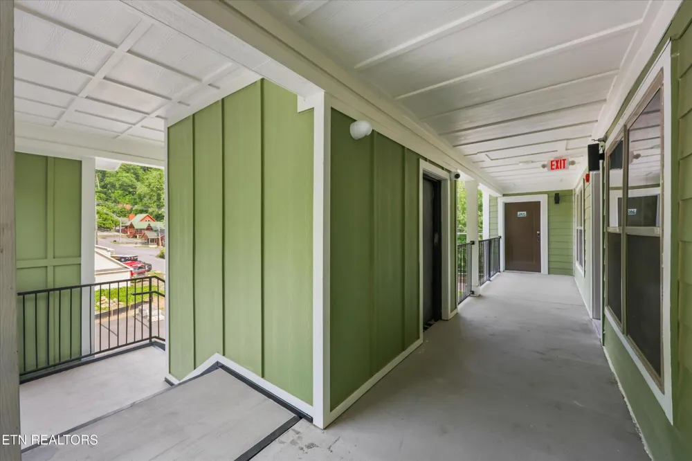 329 Ownby St Gatlinburg, TN 37738