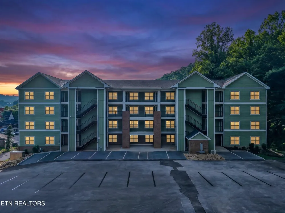 329 Ownby St Gatlinburg, TN 37738
