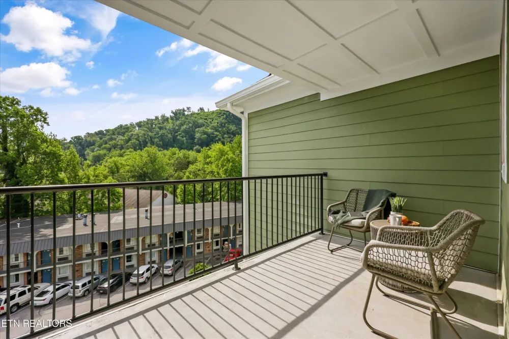 329 Ownby St Gatlinburg, TN 37738