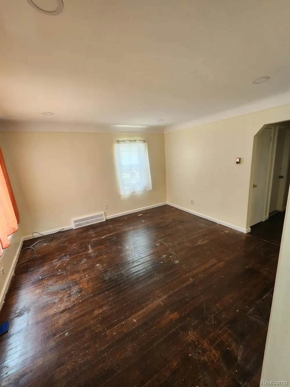 6817 Warwick Street Detroit City, MI 48228