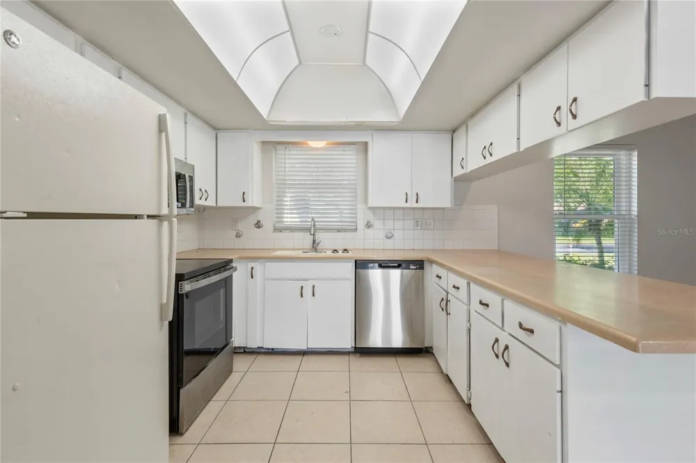 1704 54TH STREET COURT W Bradenton, FL 34209