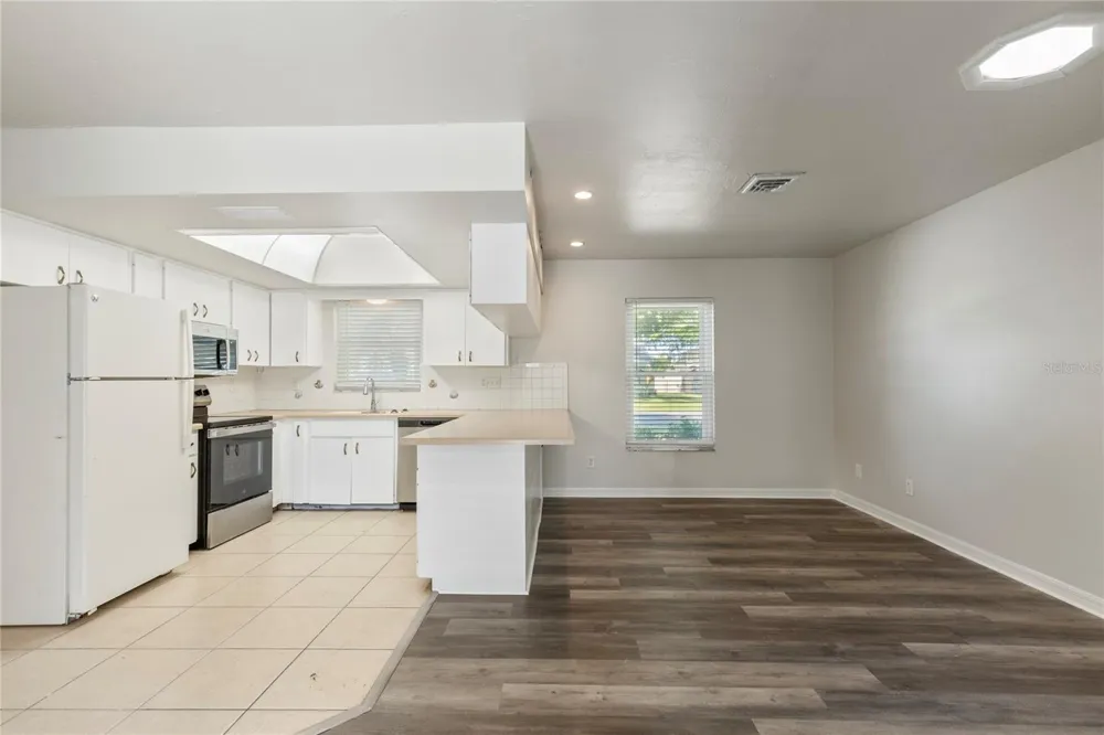 1704 54TH STREET COURT W Bradenton, FL 34209