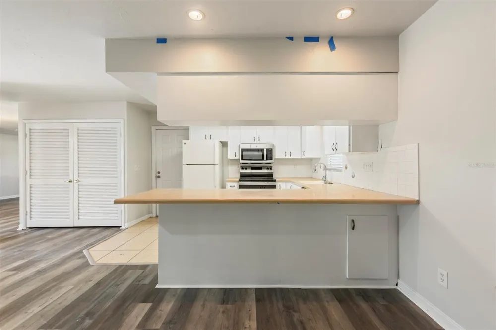 1704 54TH STREET COURT W Bradenton, FL 34209