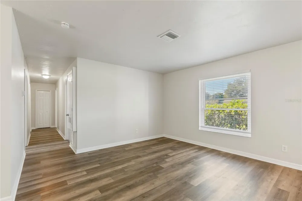 1704 54TH STREET COURT W Bradenton, FL 34209